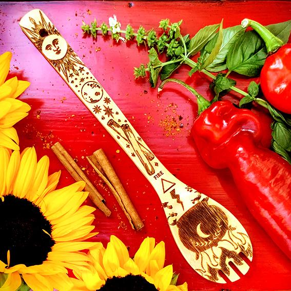 The 5 Elements Halloween Bamboo Large Kitchen Utensils Set - Proven Kitchen